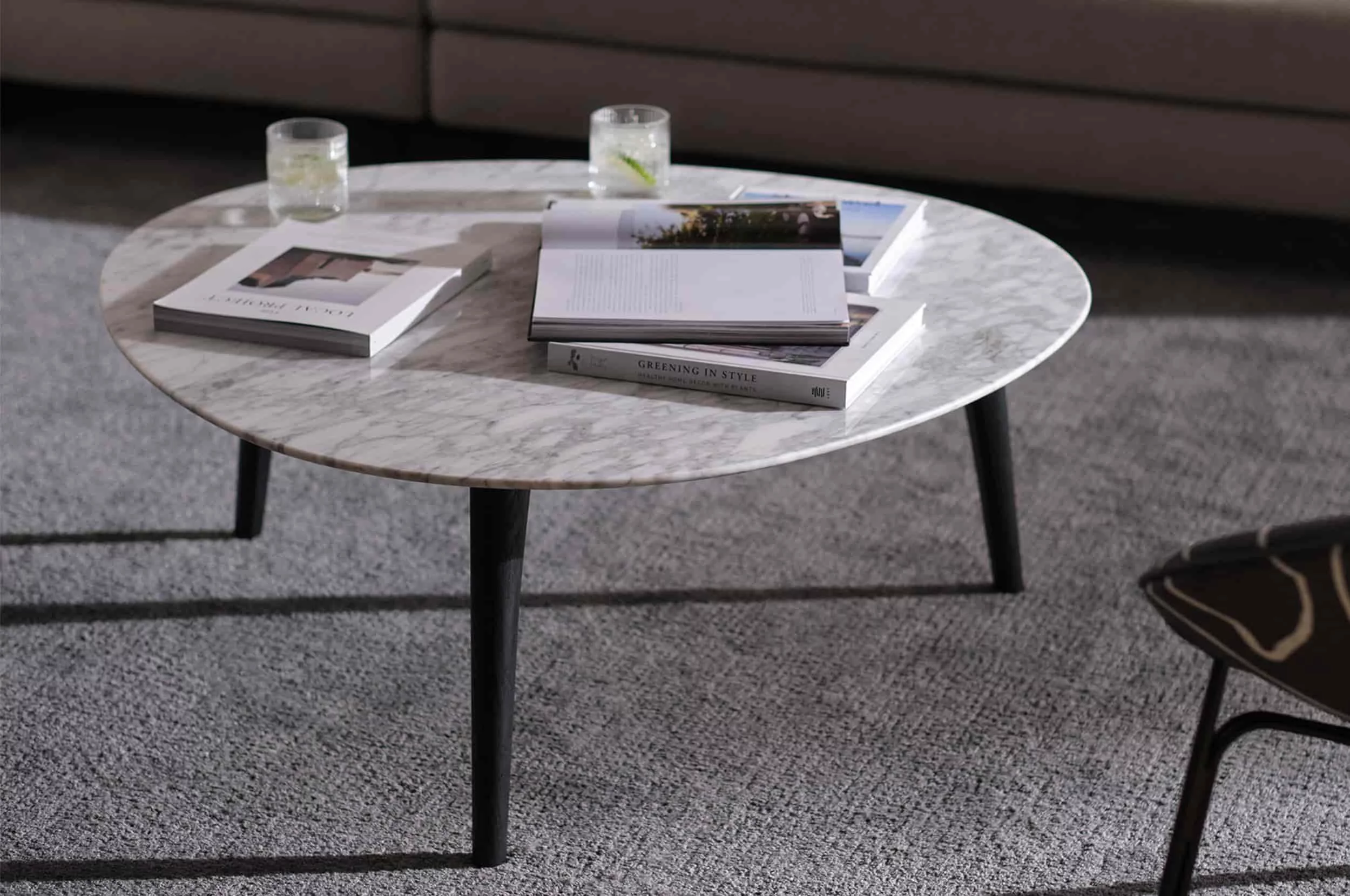 crescent_marbletable1050_1_2_.webp