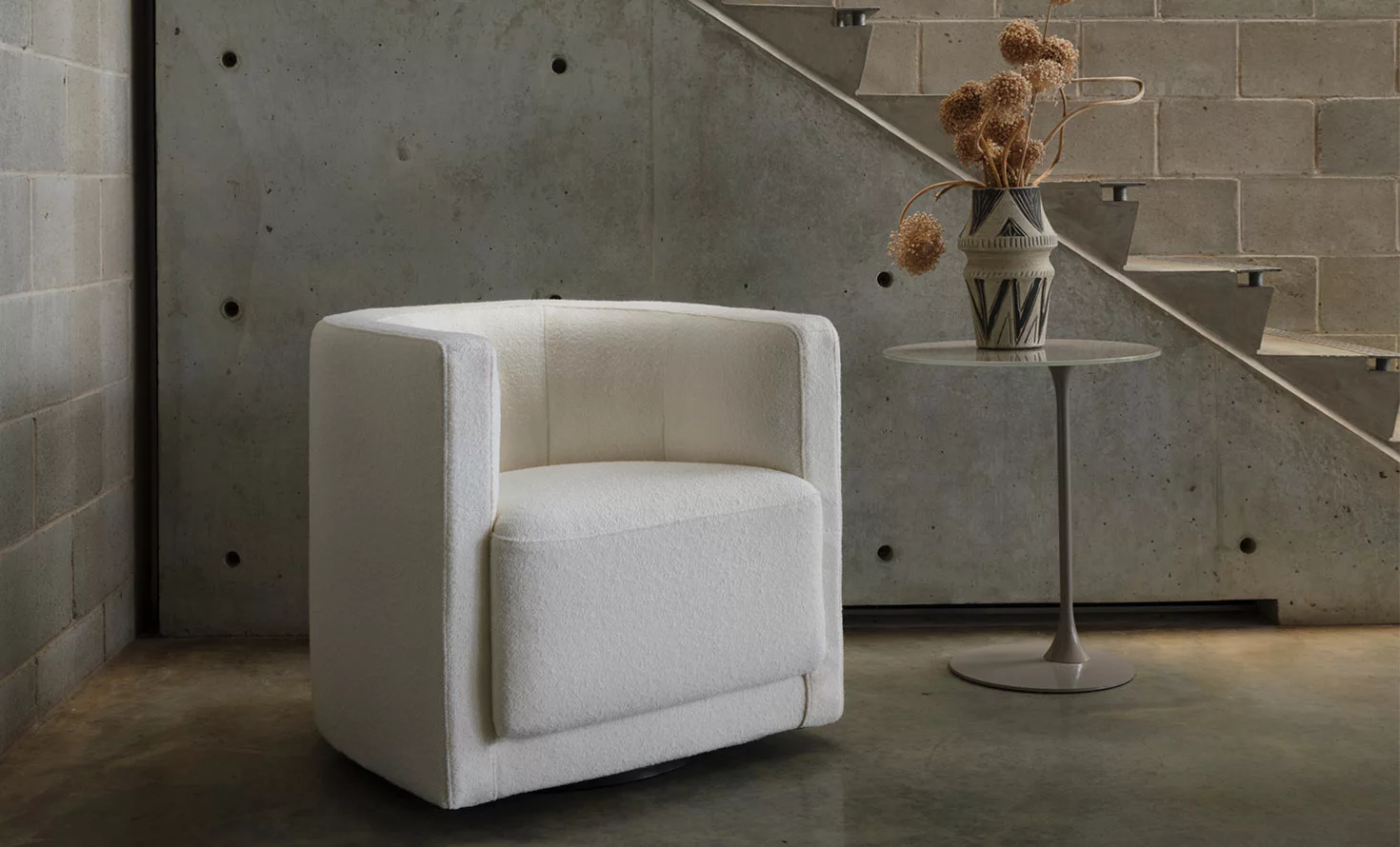 2-Oliver-Tub-Chair-Slider-1470x890.webp
